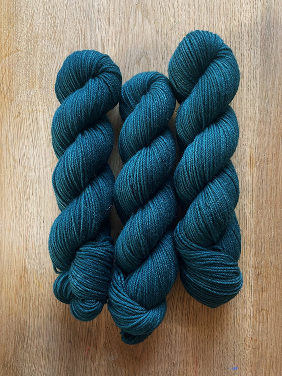 Nocturnal - Highland Wool Worsted